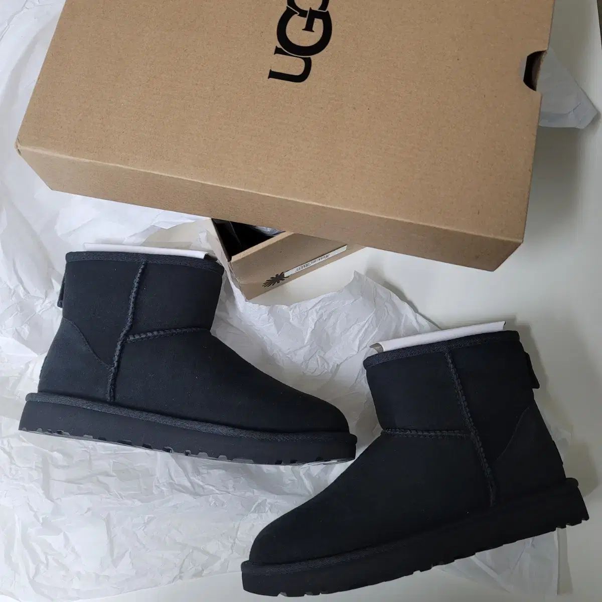 230 UGG アグ クラシック ミニ2 ブラック