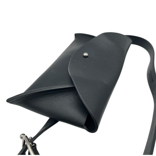 MANUELA マヌエラ ベルトバック マヌエラ MANUELA ベルトバッグ ウエストバッグ 2WAY仕様 黒 レザー