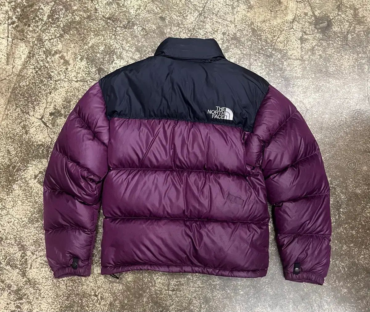 THE NORTH FACE ザノースフェイス 700 旧モデル Nuptse(ヌプシ) PURPLE