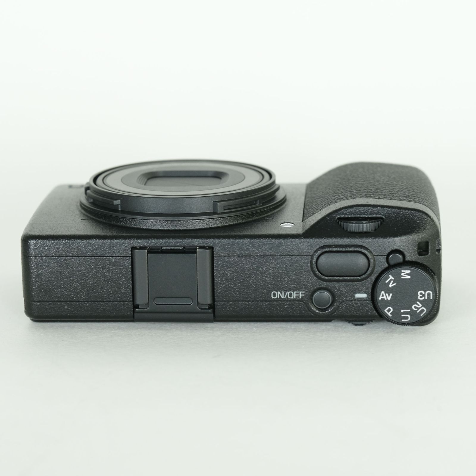 美品 | シャッター数468回｜注意事項あり] RICOH GR III | コンパクト