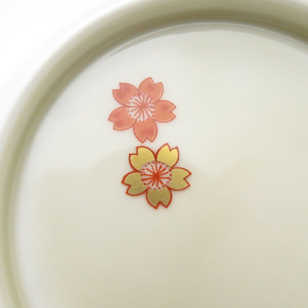 未使用 Fukagawa Seiji 深川製磁 桜文散らし ボンボニエール 小物入れ 未使用 Fukagawa Seiji 深川製磁 桜文散らし ボンボニエール 小物入れ