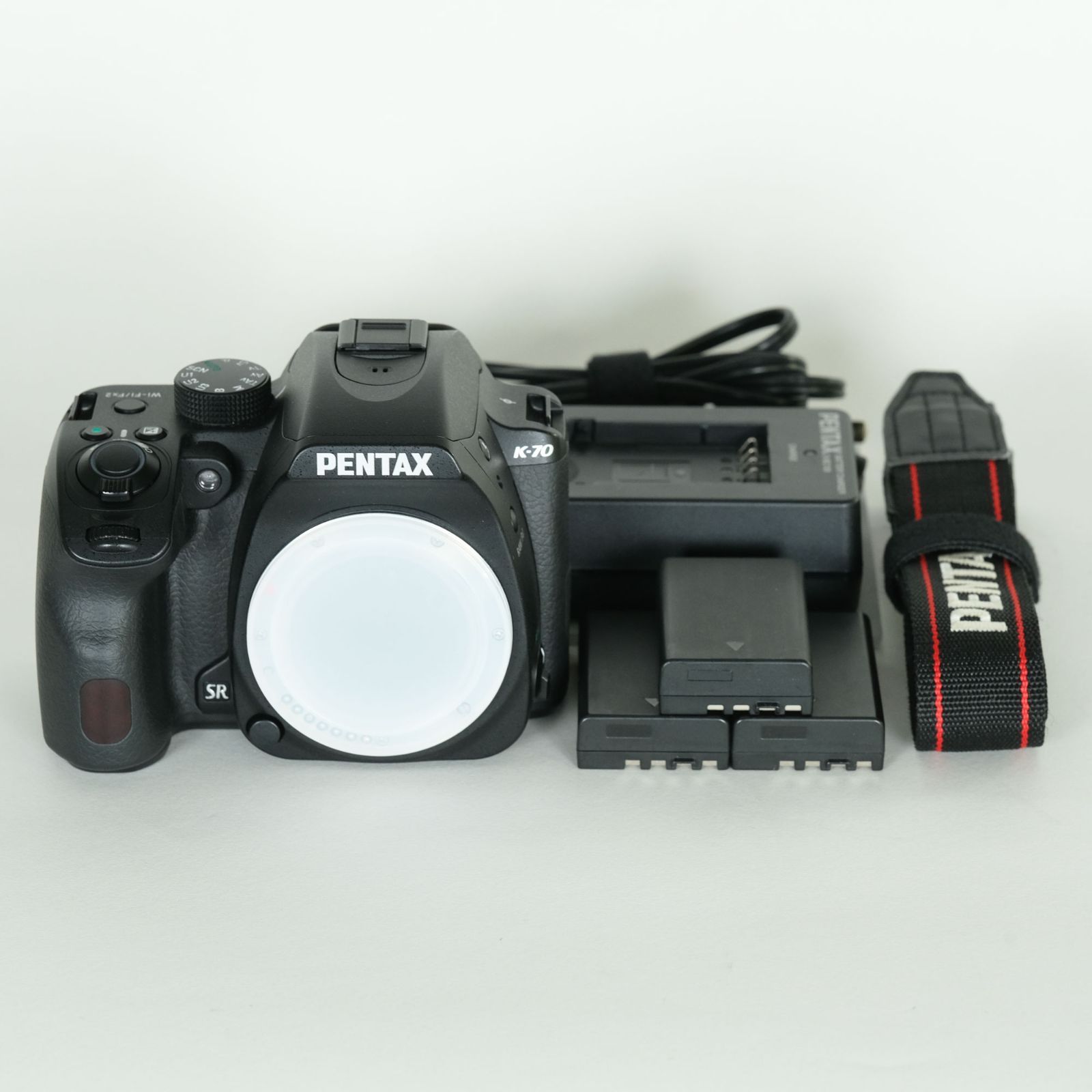 美品 | シャッター数3197回｜バッテリー3個付] PENTAX K-70 | PENTAX K