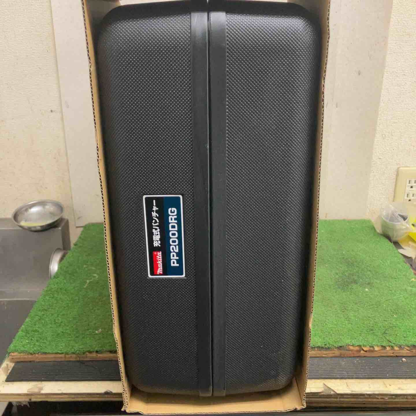 マキタ makita コードレスパンチャー