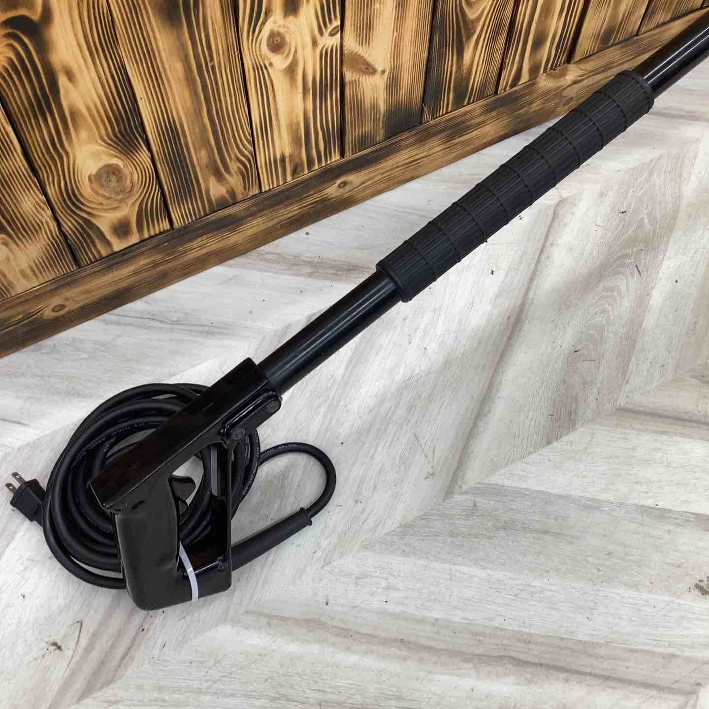  マキタ makita 電動ケレン ロングハンドルタイプ HK 1820 L立ったまま タイル モルタル 外壁塗装 Pタイル クッションフロア 剥離 目地おとし コンクリート その他 ドリル ドライバー レンチ