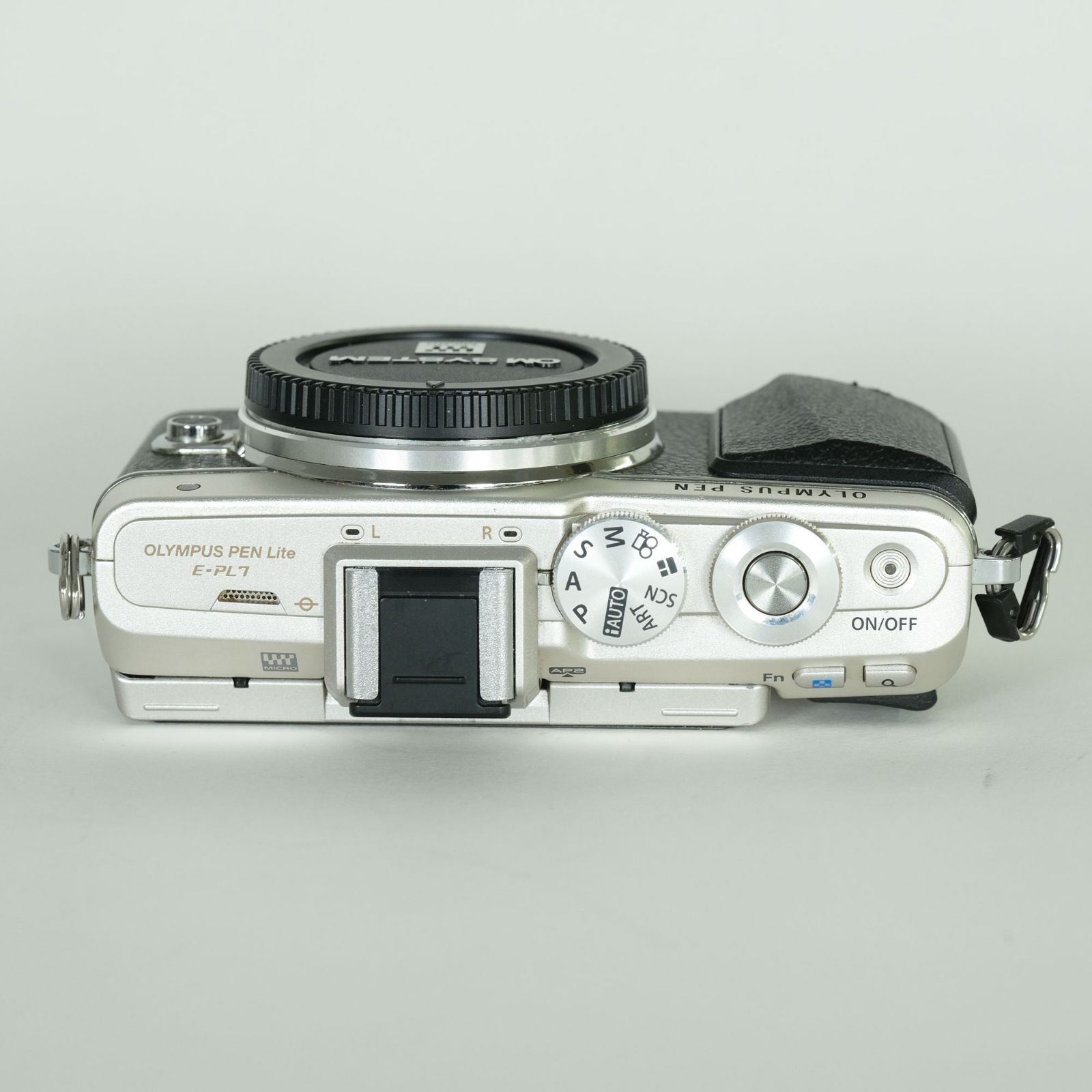 並品 | シャッター数7,650回｜注意事項あり] OLYMPUS PEN Lite E-PL7