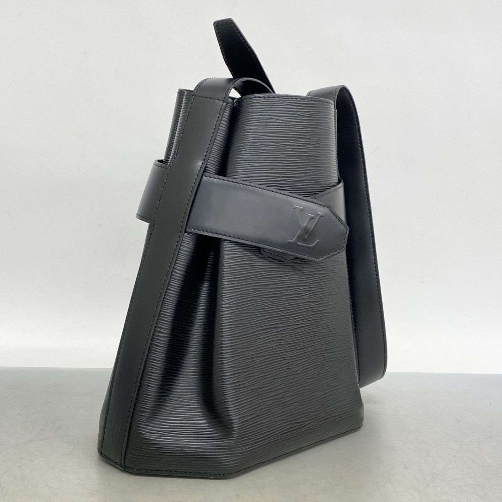 ！極美品！　ルイヴィトン　ショルダーバック　エピ　M80157 エピサックデポールGMショルダーバッグM80157 ブラック ヴィンテージ