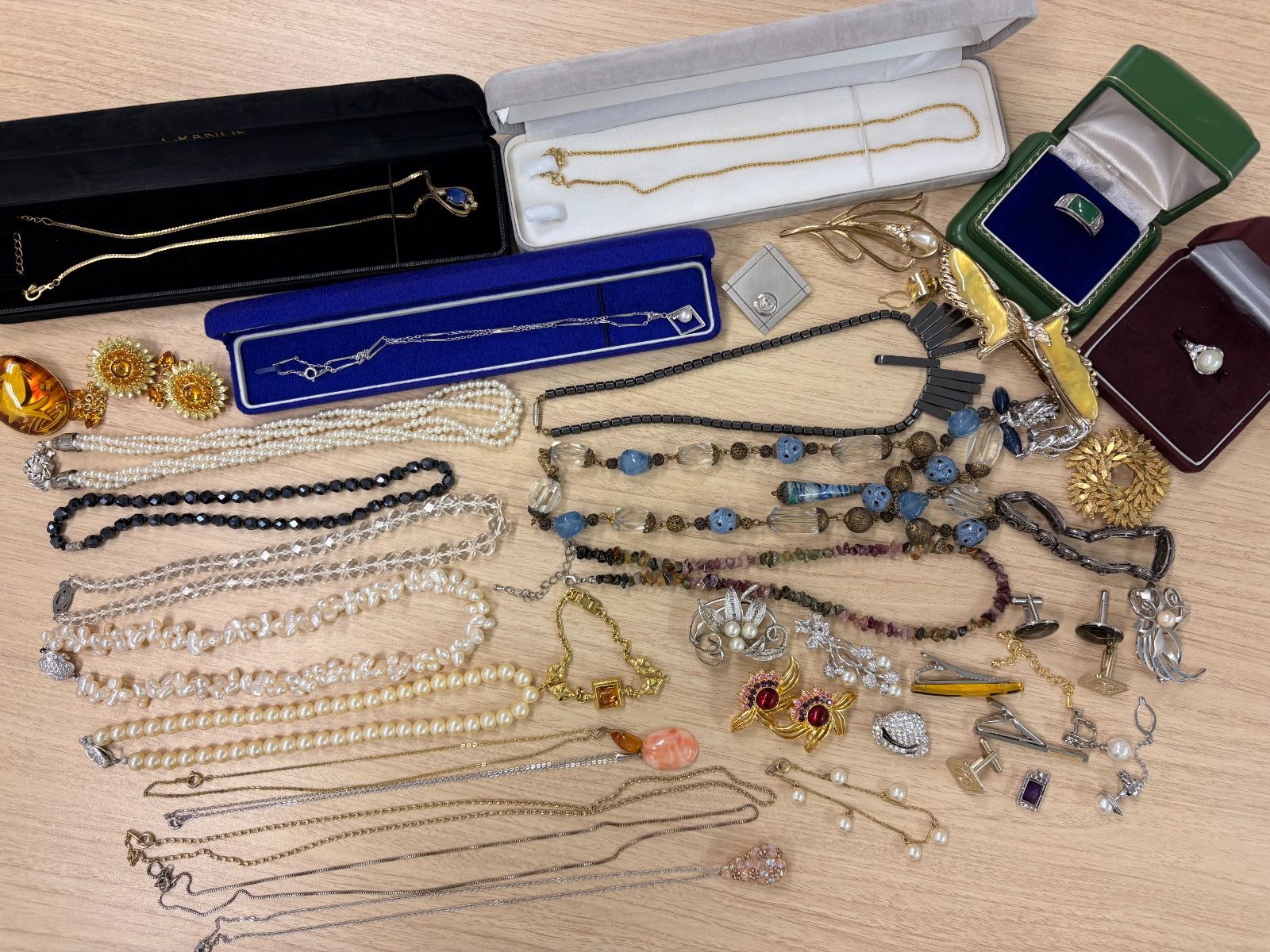 遺品整理・まとめ売り】アクセサリー ジュエリー ネックレス 2 - メルカリ