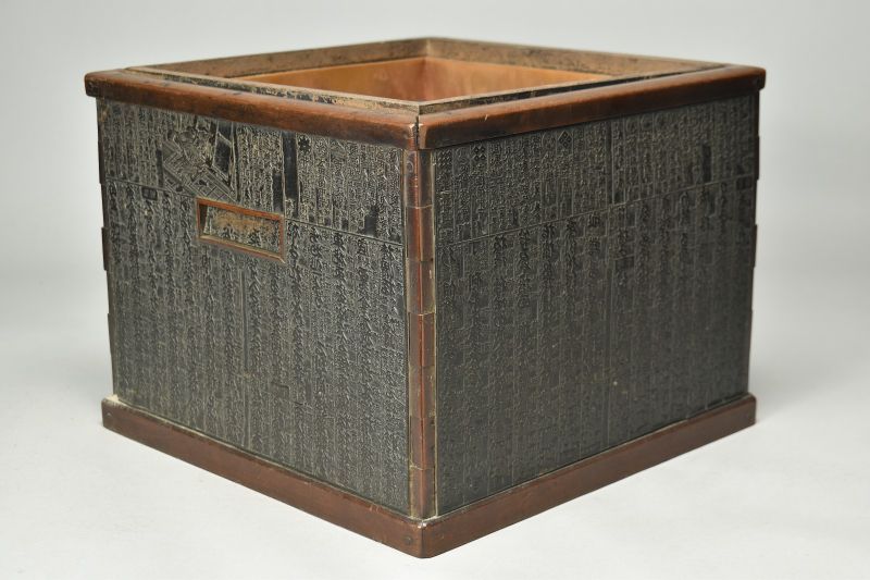 蔵A5778 民藝 版木造 角火鉢 明治頃