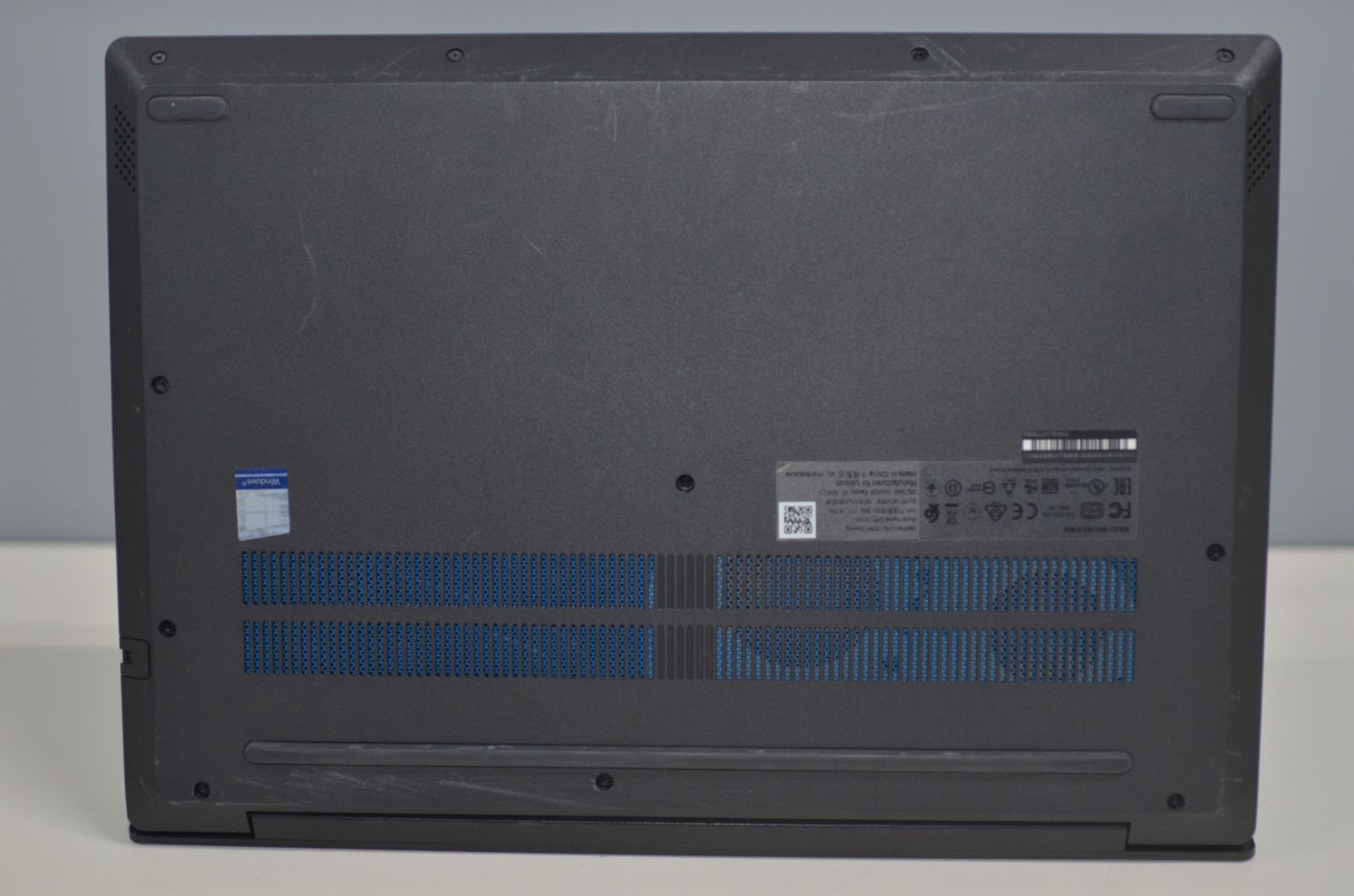 中古ゲーミングノートパソコン LENOVO L340-15IRH Gaming Windows11