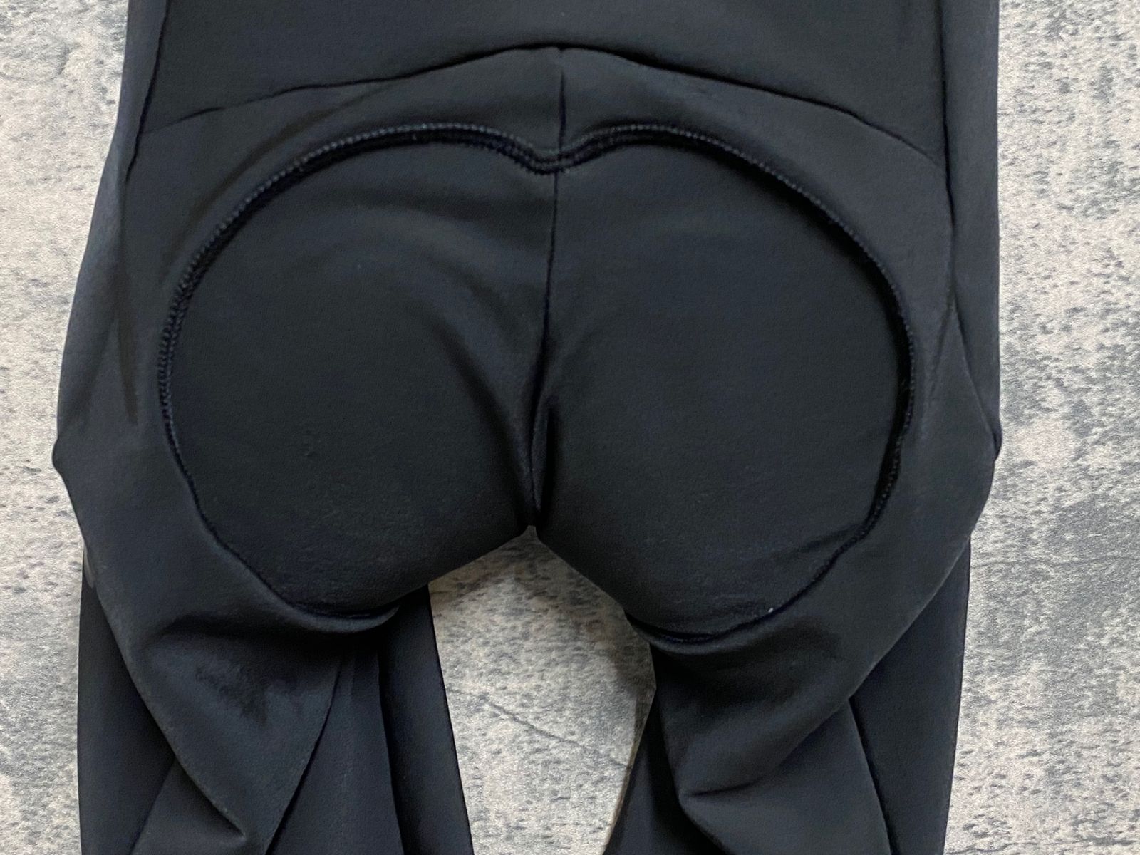 JQ777 ラファ Rapha CORE WINTER TIGHTS WITH PAD ビブタイツ 黒 S 裏