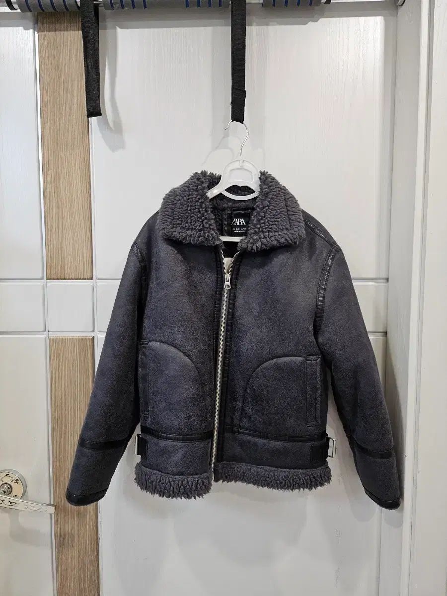 ZARA ザラ ムートン ジャケット ブラック