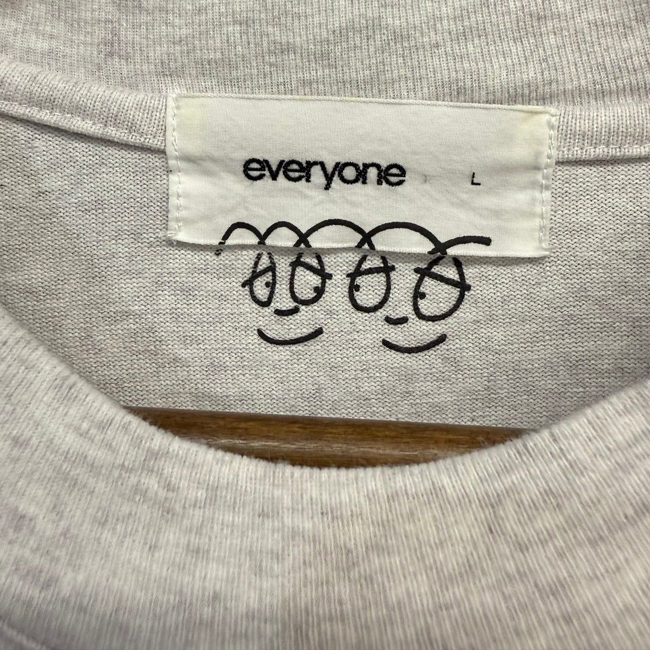 everyone エブリワン 23SS J.30000 グラフィティデザインTシャツ EV 