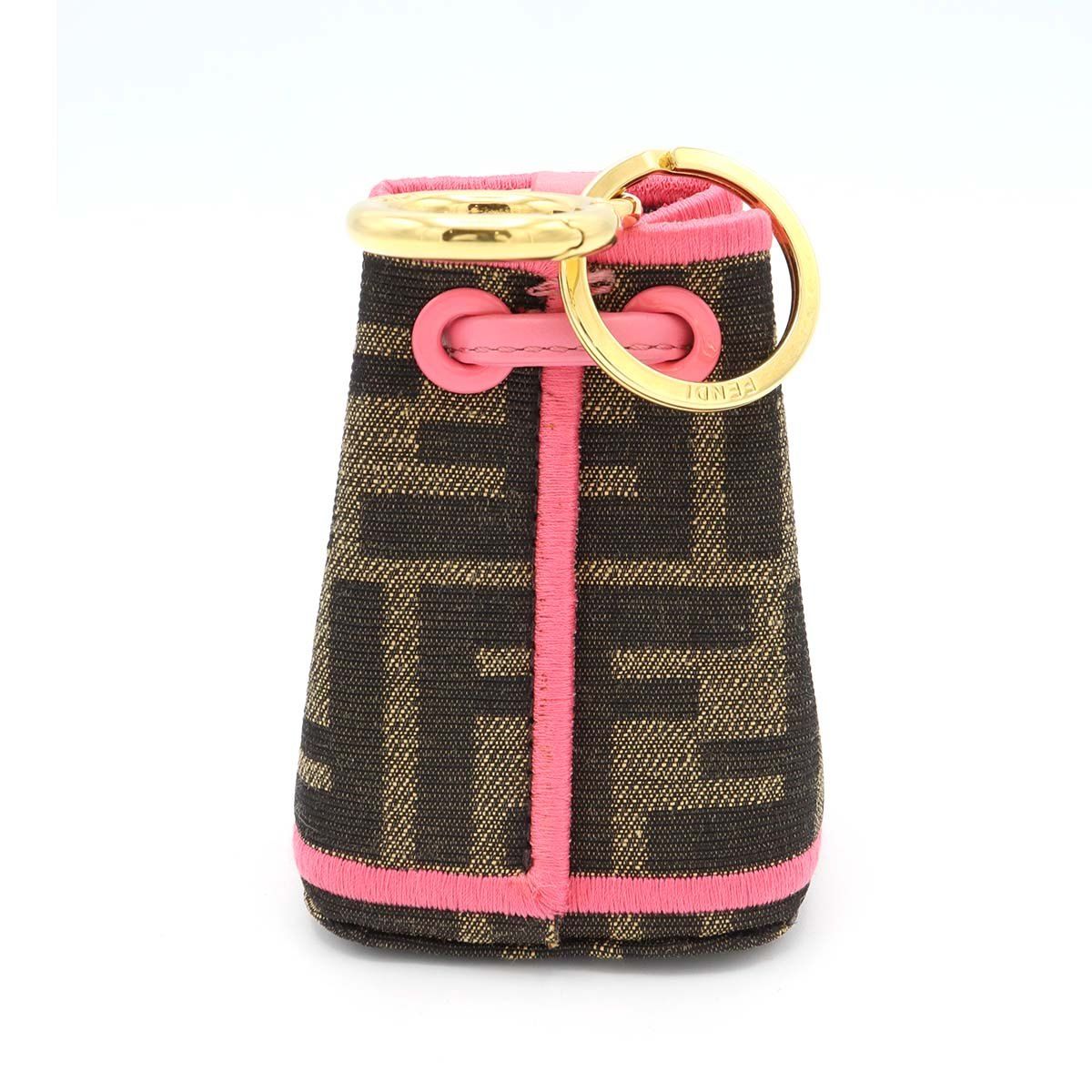 新品  FENDI フェンディ ズッカ柄 モントレゾール キーホルダー チャーム FENDI フェンディ ズッカ柄 モントレゾール キーホルダー チャーム