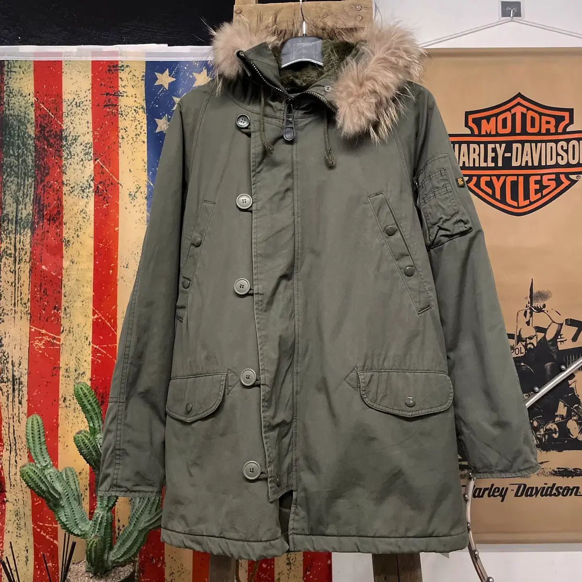 アルファ インダストリー N3B ミリタリー ユーティリティ ポケット