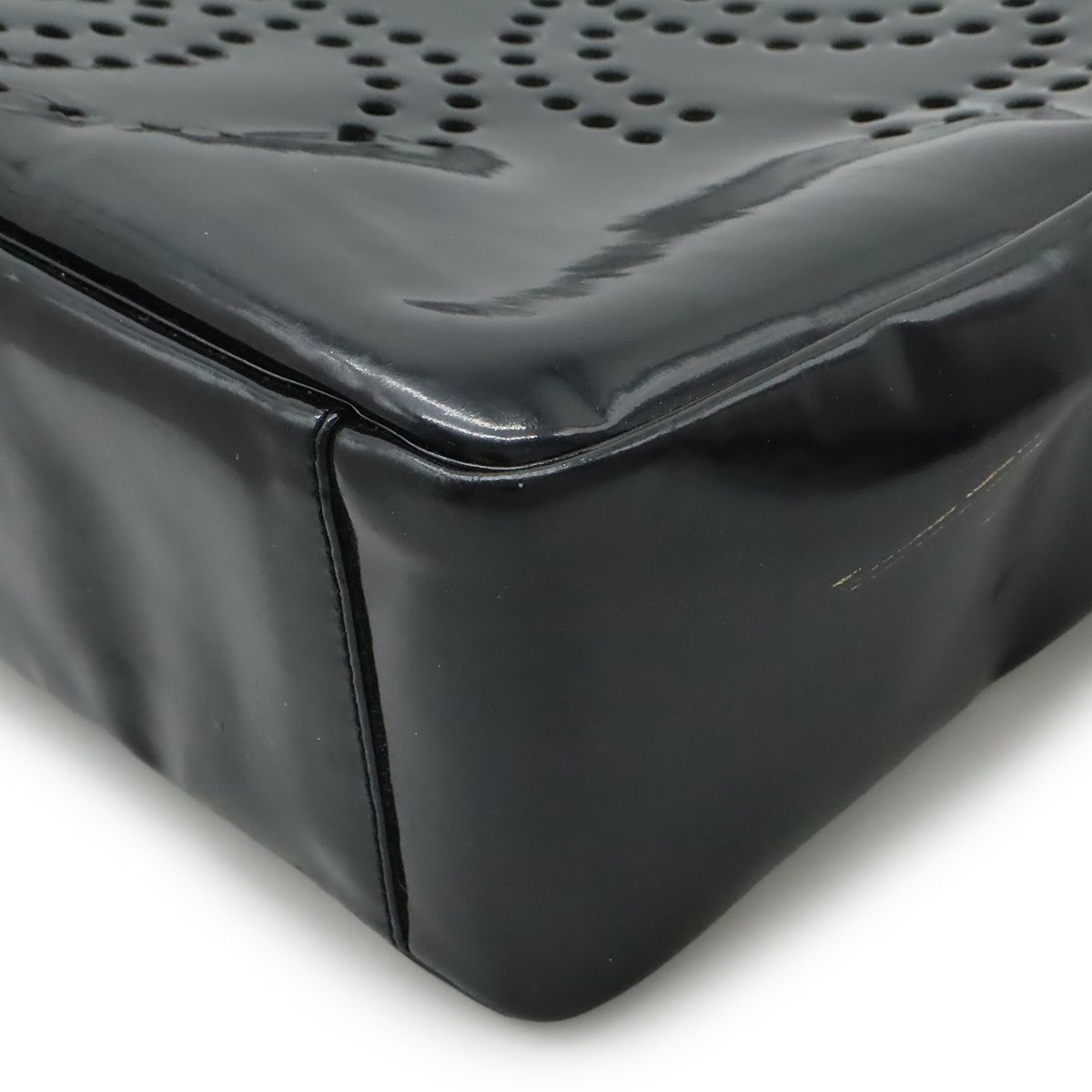 CHANEL シャネル トリプルココ パンチング ココマーク トートバッグ