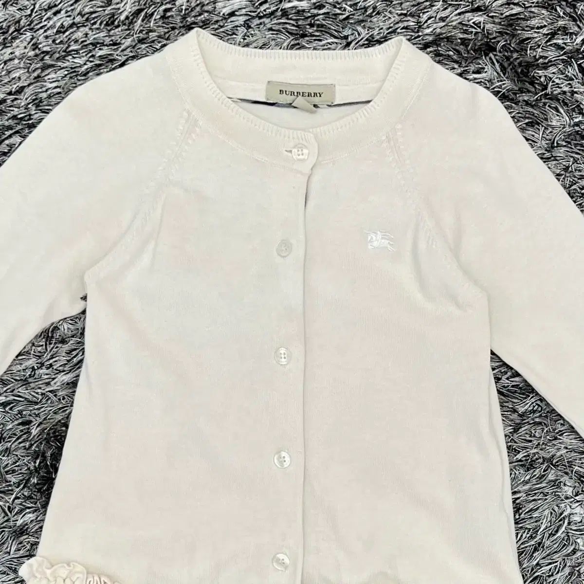 バーバリー キッズ カーディガン 2 Y