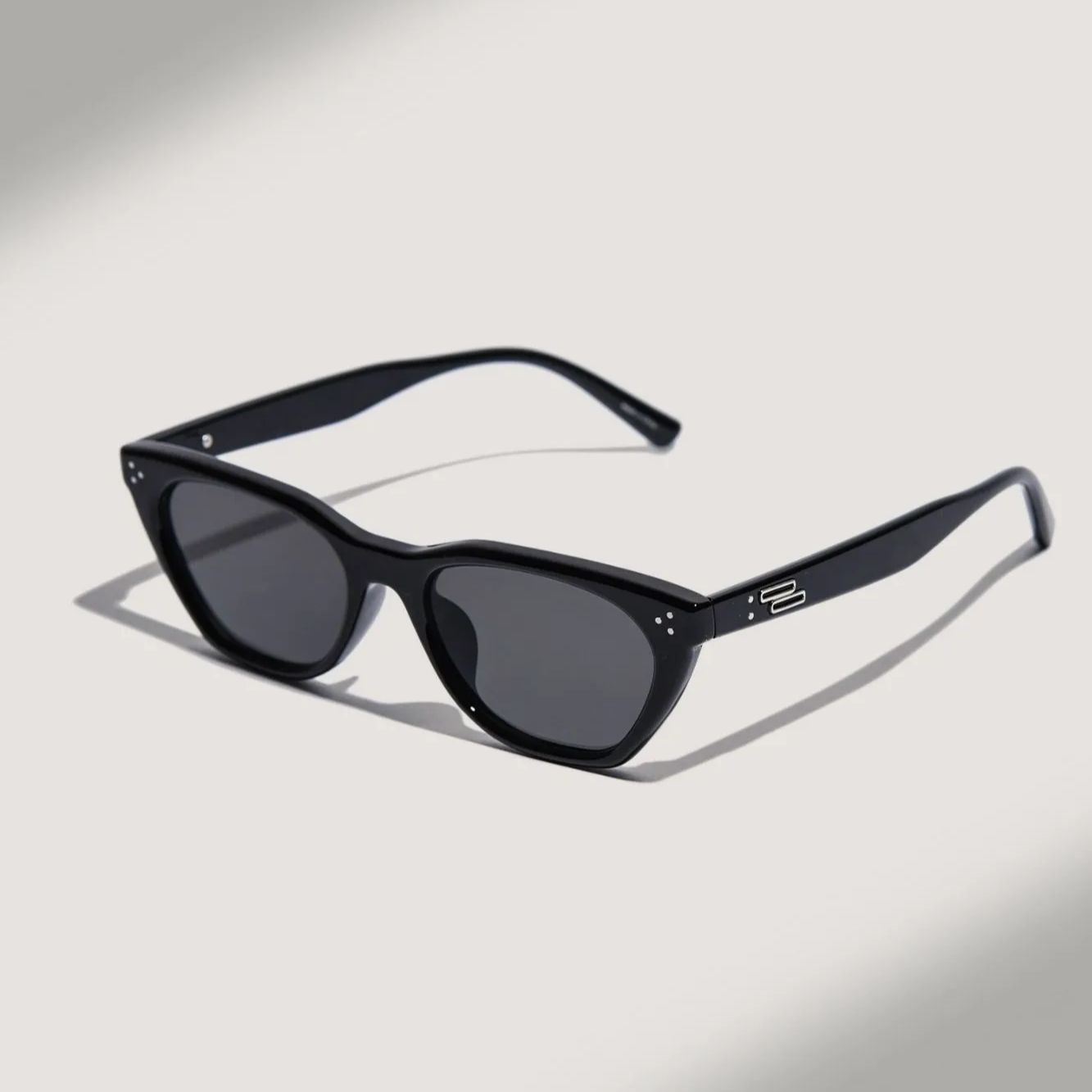 FOX-62373 ブラック スクエア サングラス BLACK BLACK ジェントル