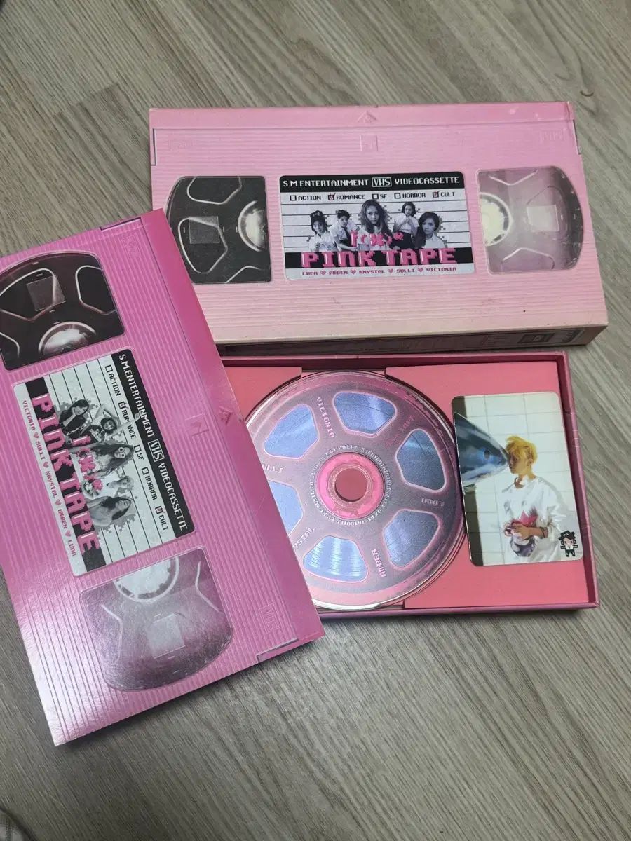 節約 f(x) ピンクテープ 앨범 + トレカ f(x) pinktape トレカ付き