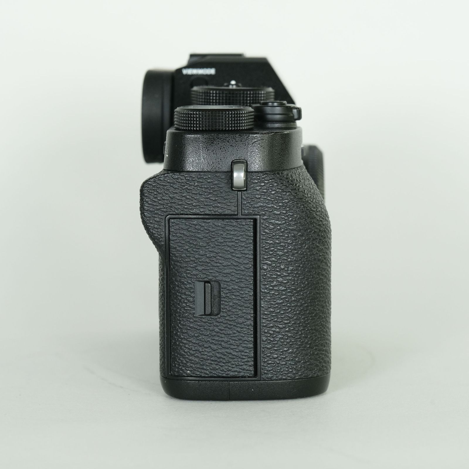 良品 | シャッター数23,630回｜バッテリーグリップ付] FUJIFILM X-T2