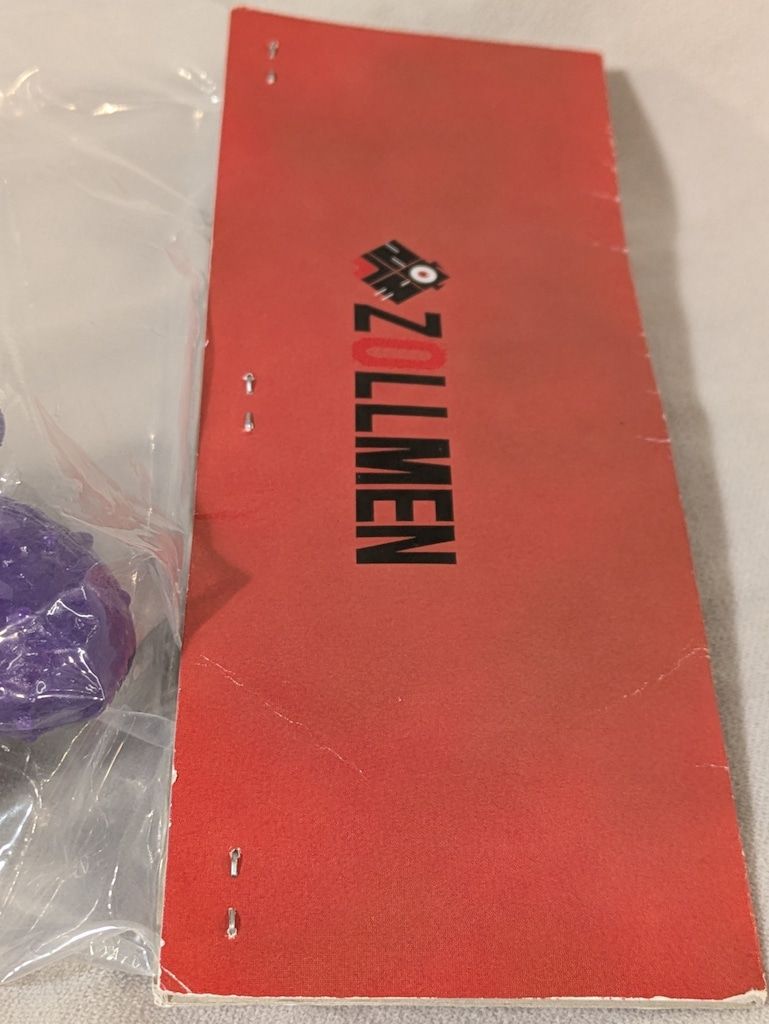 ZOLLMEN MonsterParede 人喰い怪獣ボボンゴ(紫成型/TOYKARMA3限定