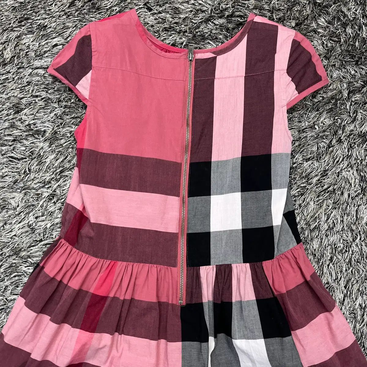  バーバリー ジュニア ワンピース 8 Y ワンピース フォーマル ドレス スーツ