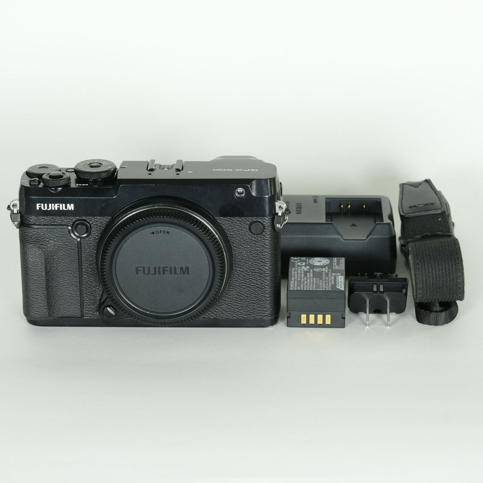 良品 | シャッター数30,839回] FUJIFILM GFX 50R | FUJIFILM Gマウント