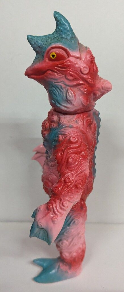 ベアモデル オール怪獣コレクション ペロリンガ星人 ピンク成型 赤緑