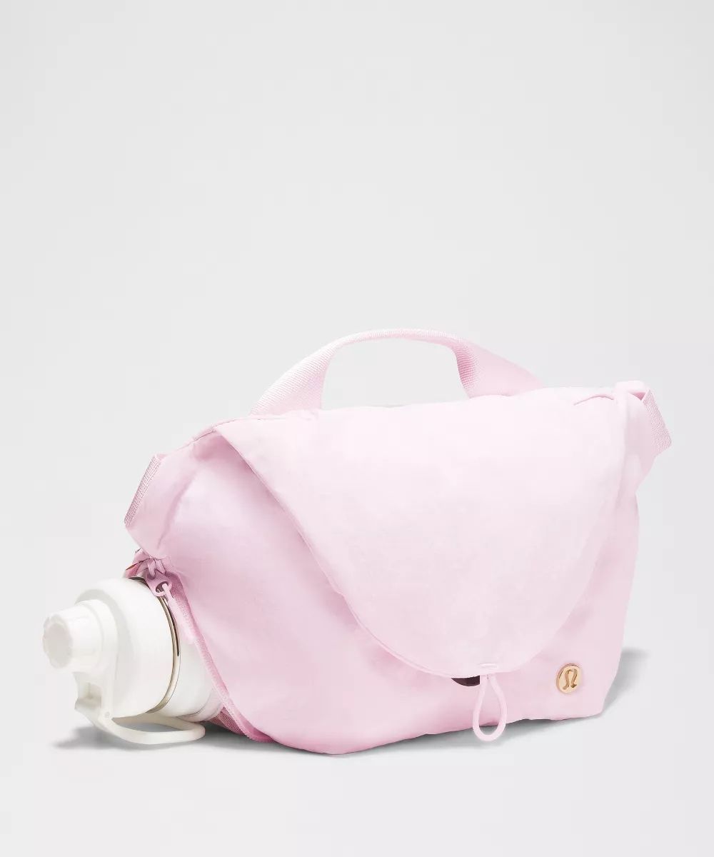 lululemon ルルレモン ボディ バッグ ラージ 16L ホワイト ルルレモン 