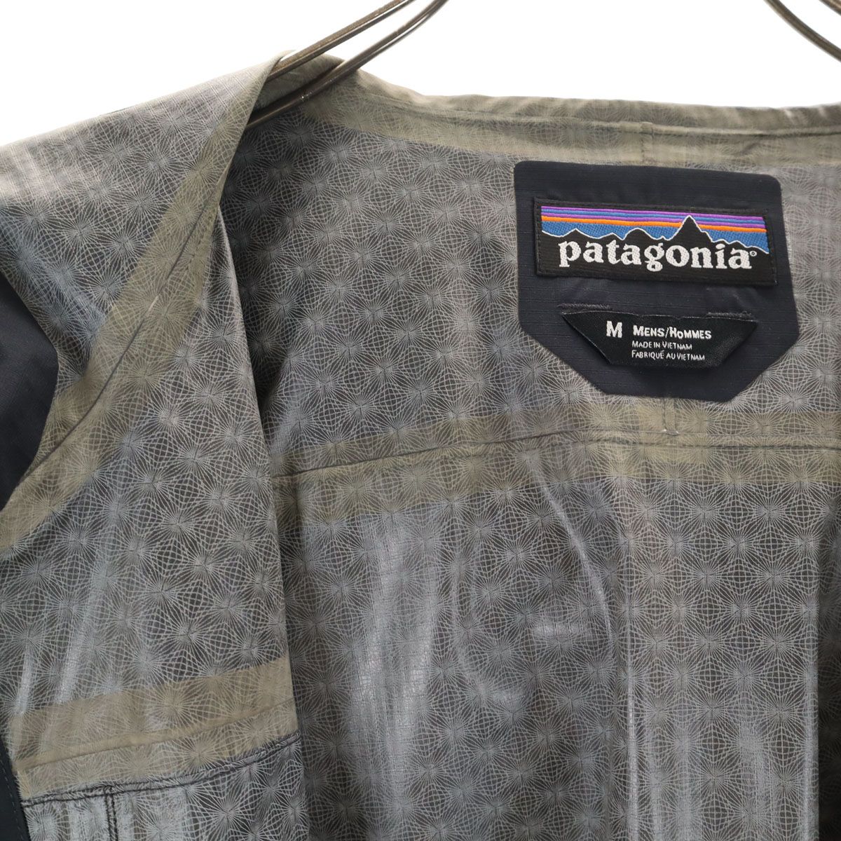 美品 patagonia パタゴニア ナイロンジャケット M ネイビー 83530PS11 