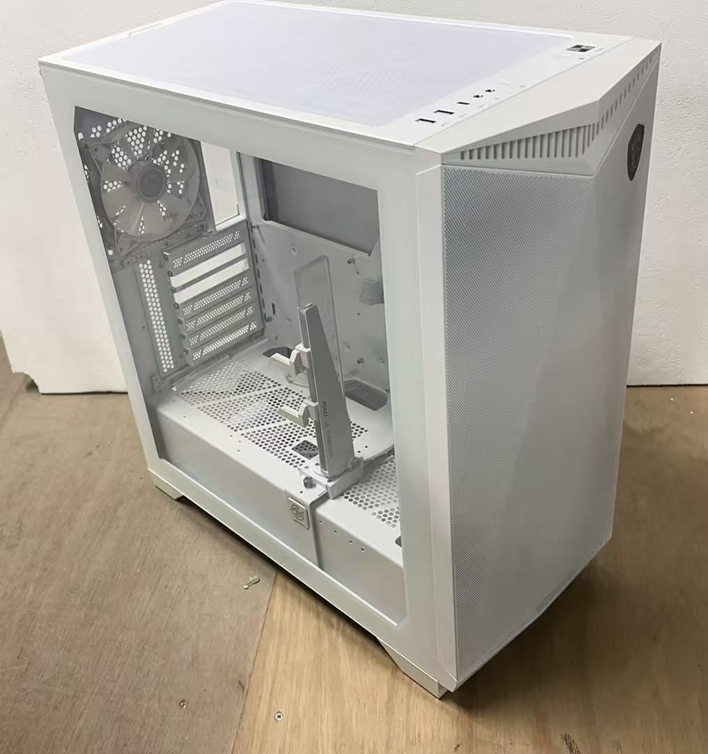 MSI MPG GUNGNIR 300 R AIRFLOW WHITE PCケース 921722