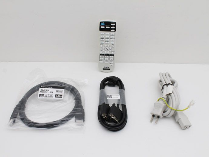 スライド式ヨコ台形補正機能搭載