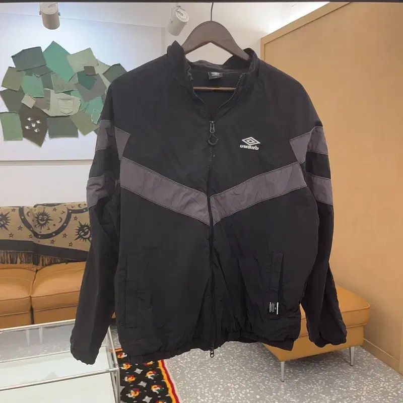 アンブロ オールドスクール レトロ ウィンドブレーカー ジャケット 100