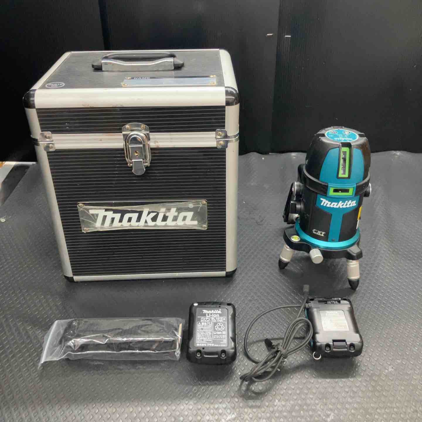 マキタ makita 高輝度コードレスグリーンレーザー墨出し器 おおがね 通り芯 ろく