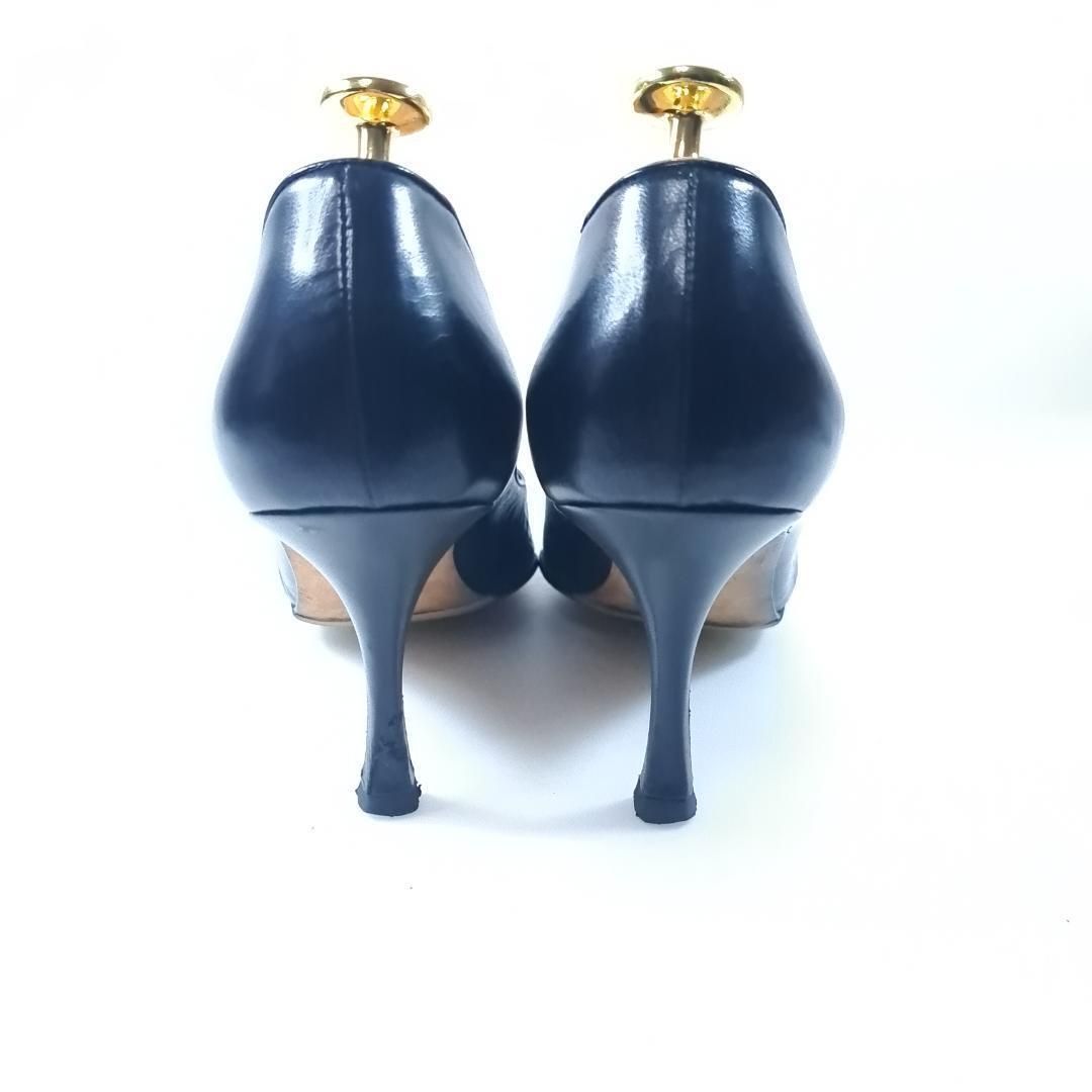 MANOLO BLAHNIK パンプス ポインテッドトゥ 38 定番 ブラック マノロ