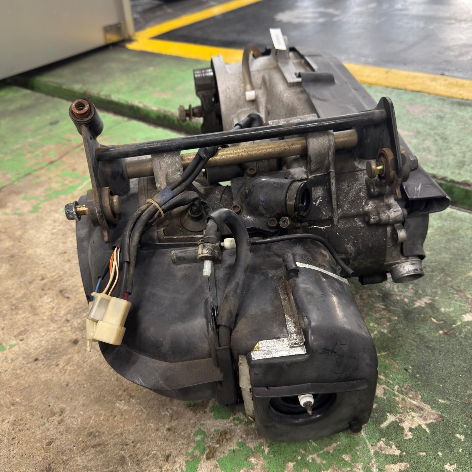 YAMAHA グランドアクシス SB06J エンジン 始動確認済 ヤマハ - メルカリ