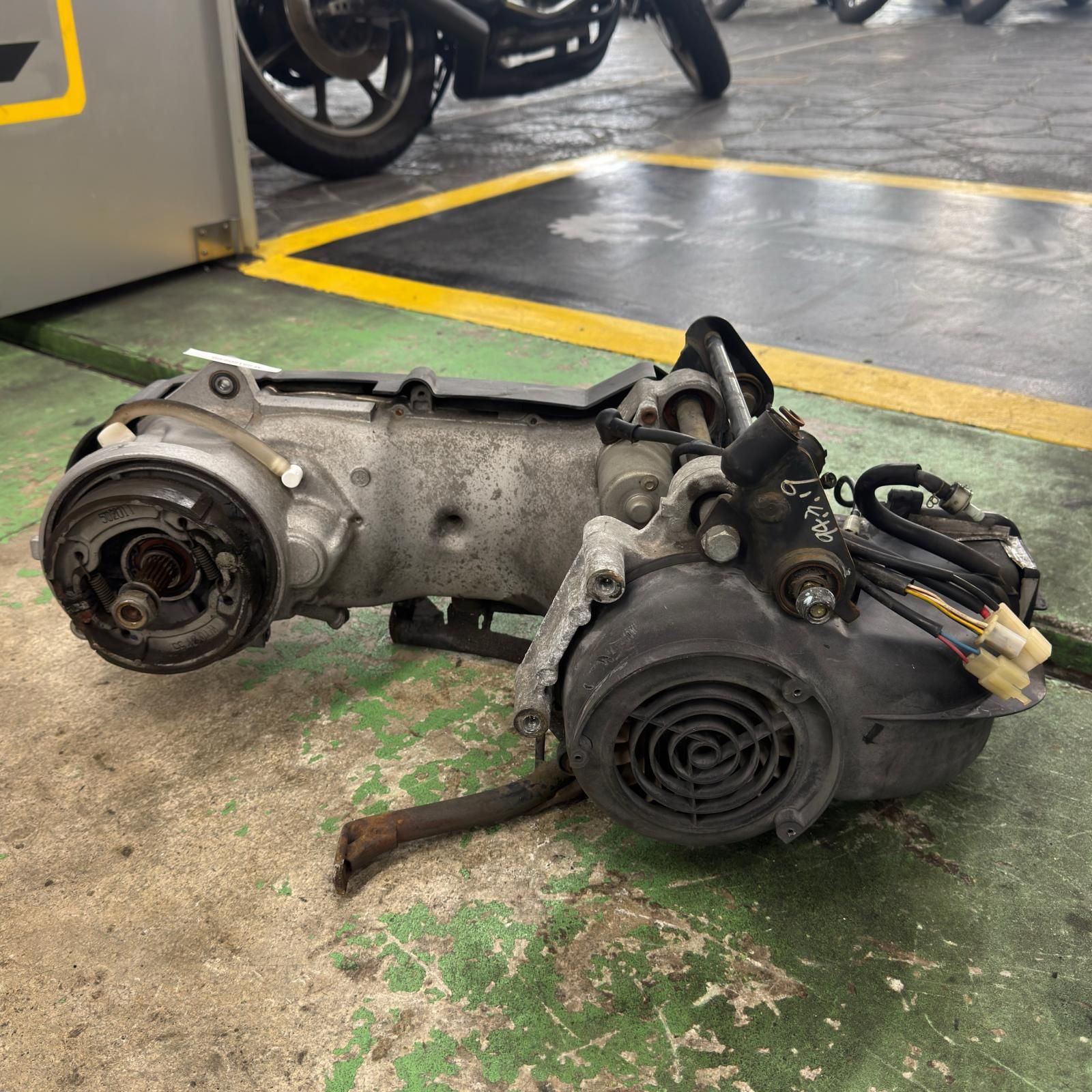 YAMAHA グランドアクシス SB06J エンジン 始動確認済 ヤマハ - メルカリ