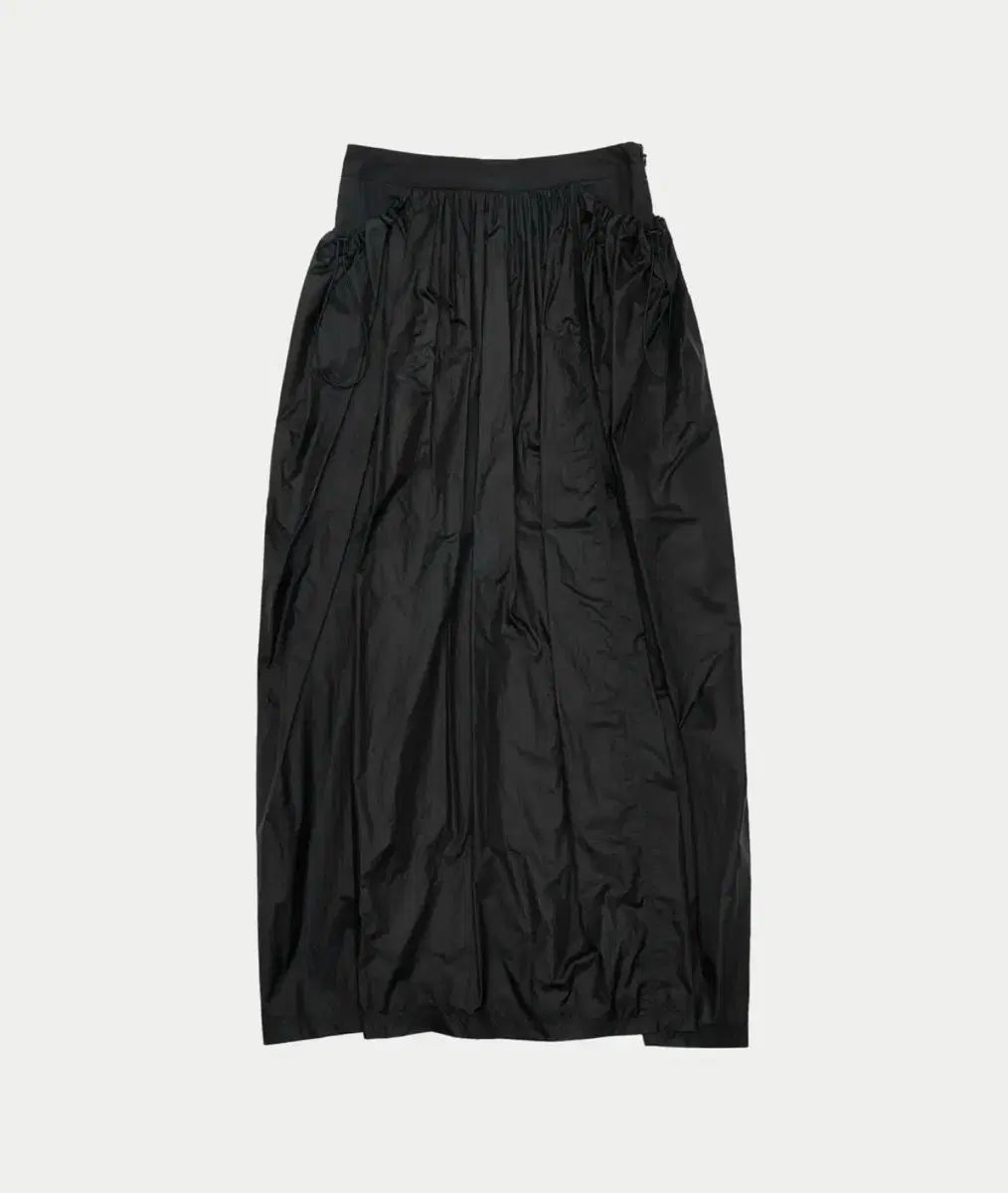アモーメント) Layered Shirring Skirt BK 1 - メルカリ