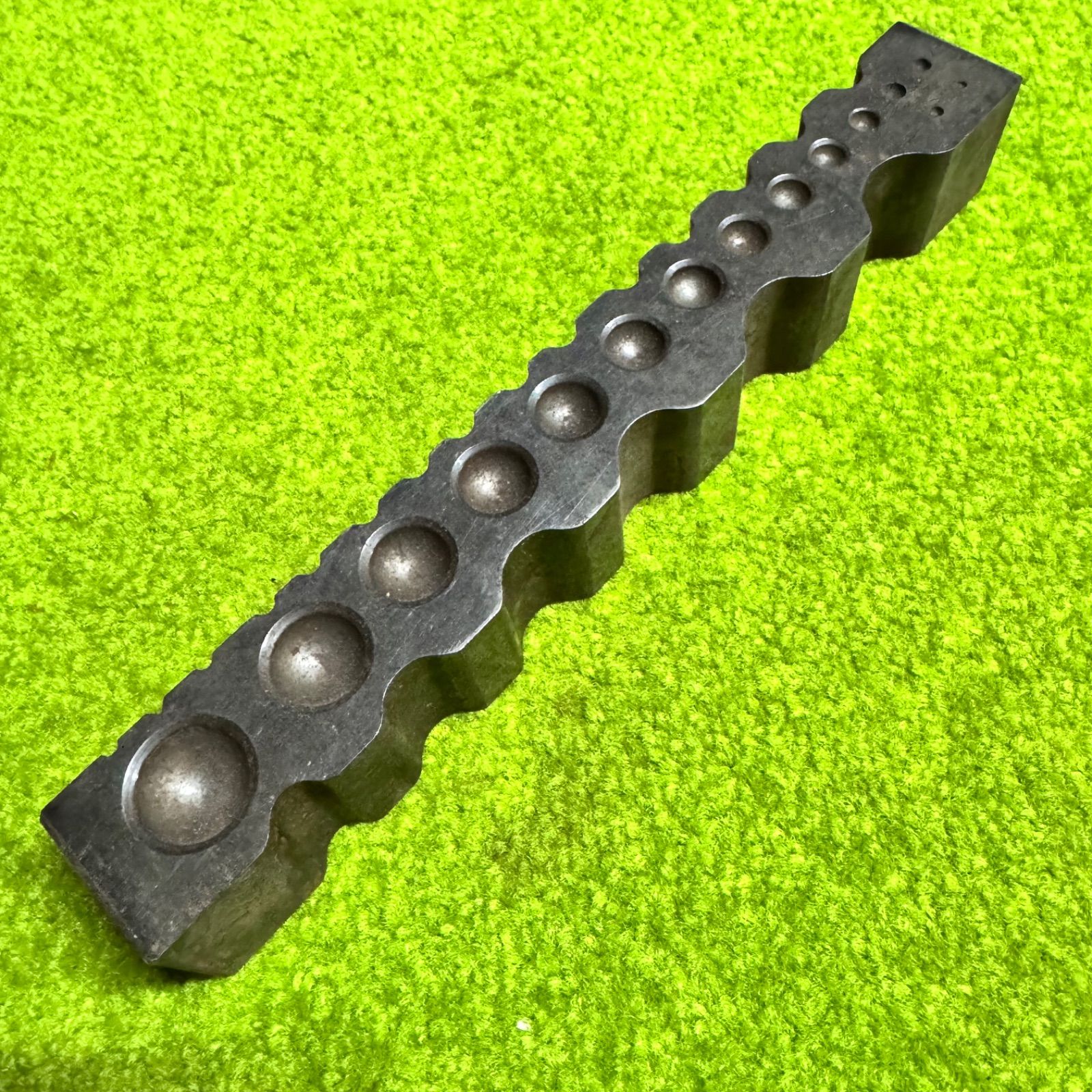 彫金工具 ヤニ台 (ピッチボール)☆彫刻台/タガネ打ち/ワックス製作