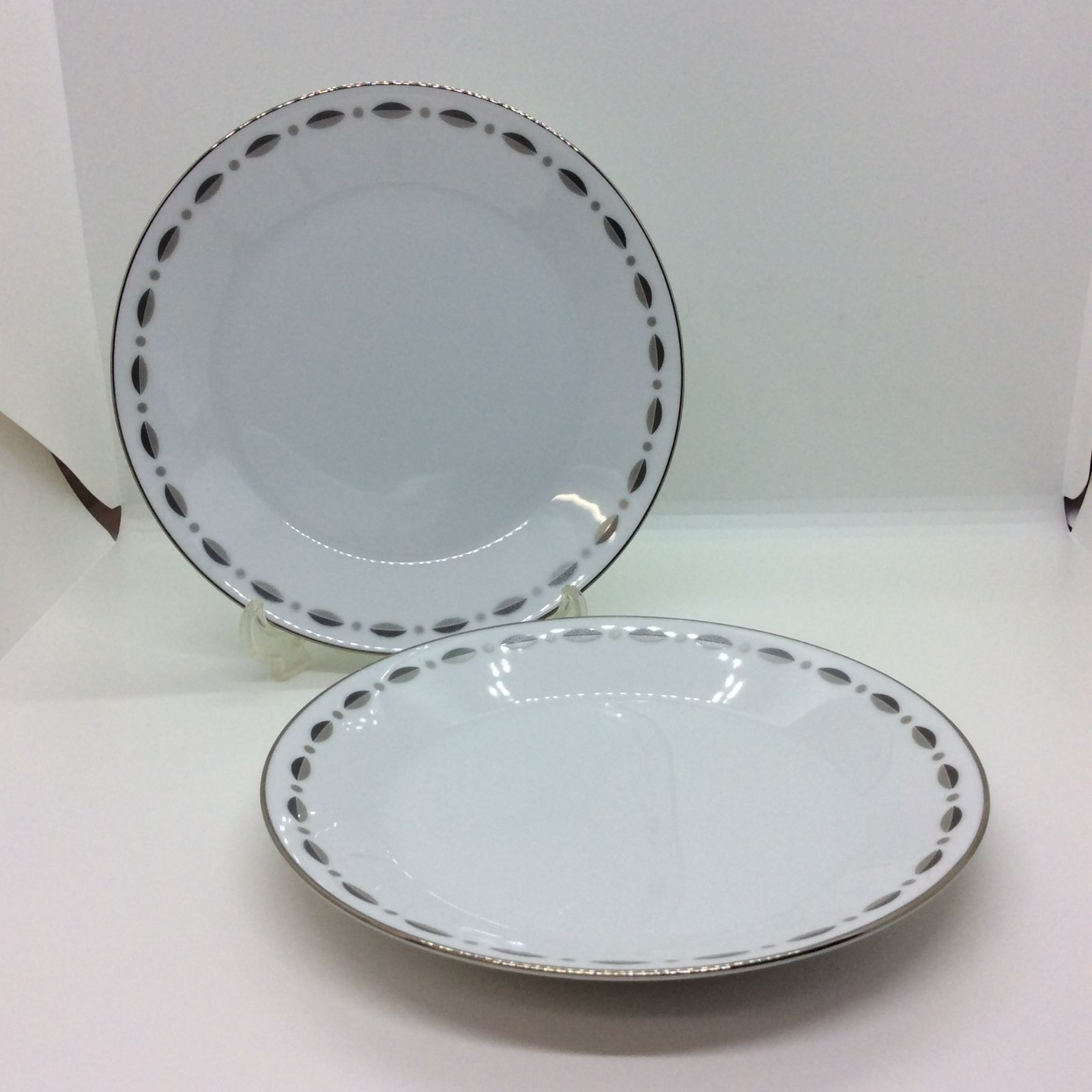 ☆新品☆ Tiffany & Co. GRAMERCY 18㎝ プレート2枚セット お皿