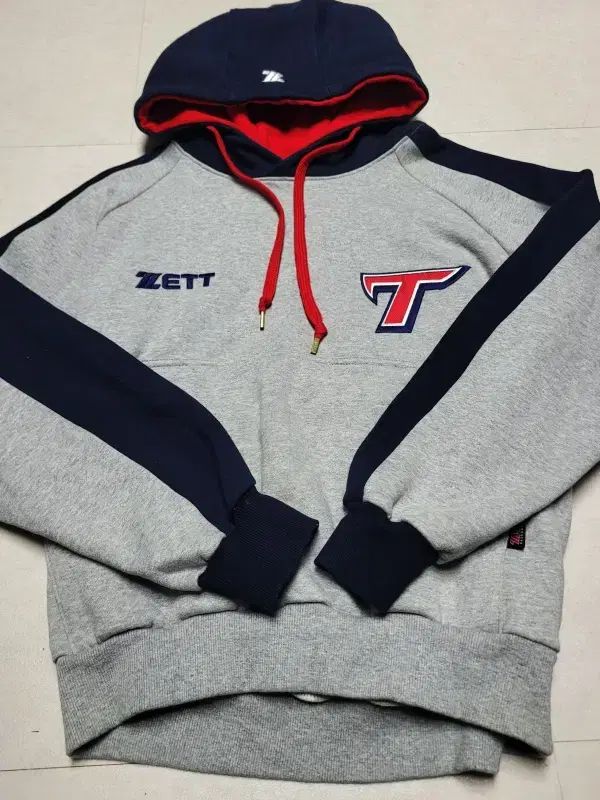 KIAタイガース ZETT 裏起毛 Tシャツ 90 ポール1239