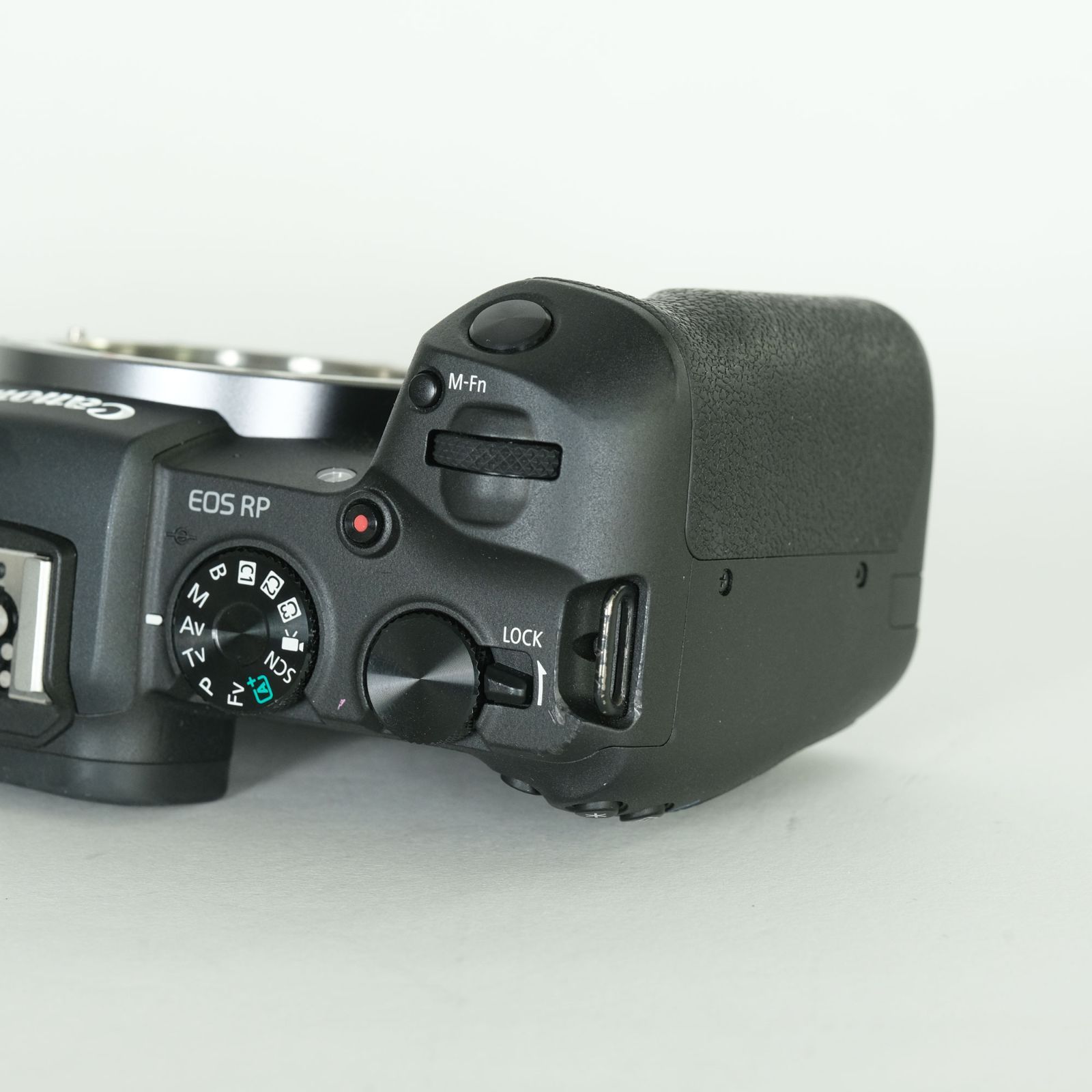 Canon EOS RP ボディのみ美品　純正バッテリー2個 良品 | バッテリー2個・SDカード付｜注意事項あり] Canon EOS RP