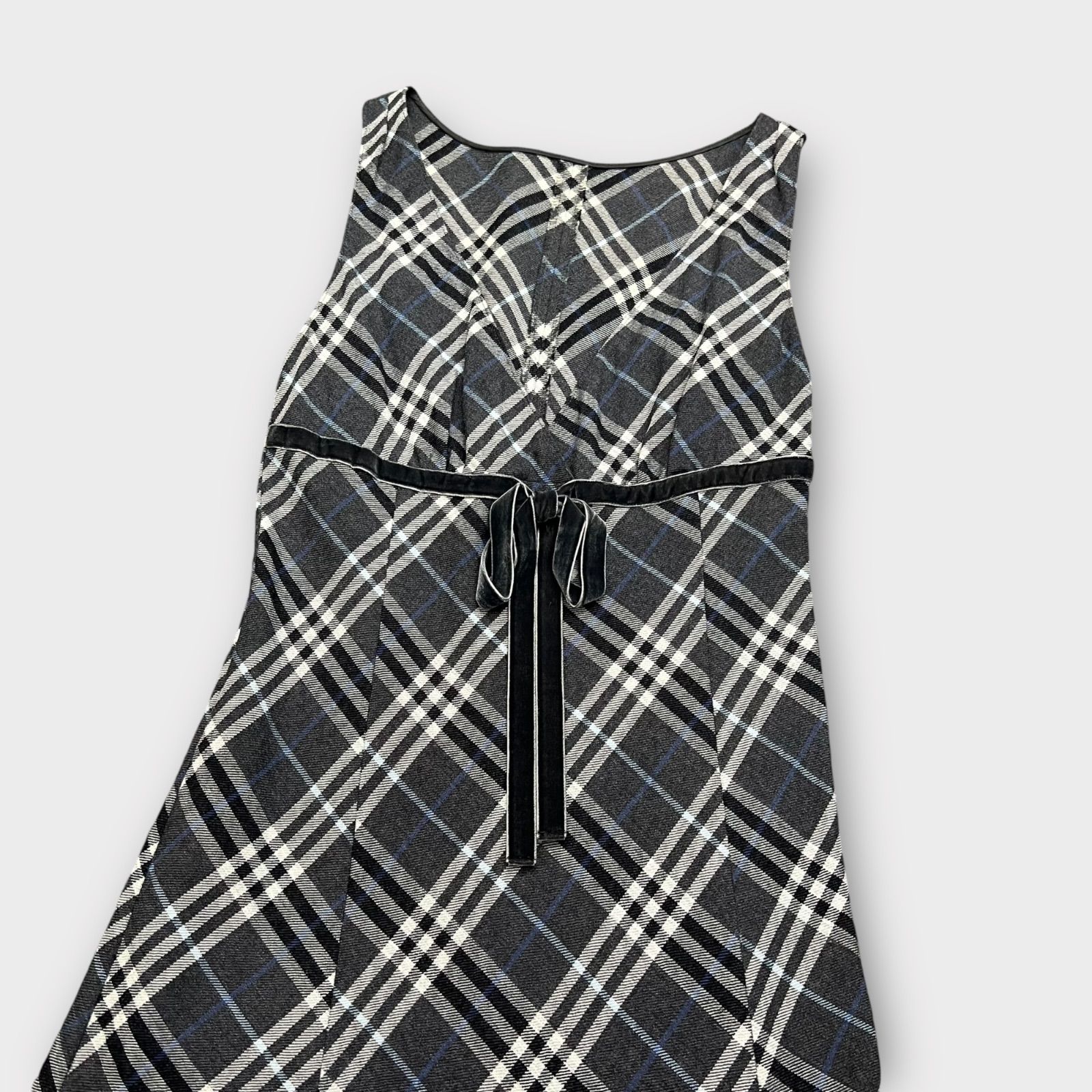 BURBERRY LONDON ノースリーブ　コート　ワンピース　グレー　38 Burberry London Blue Label ノースリーブワンピース FMF20-627-08