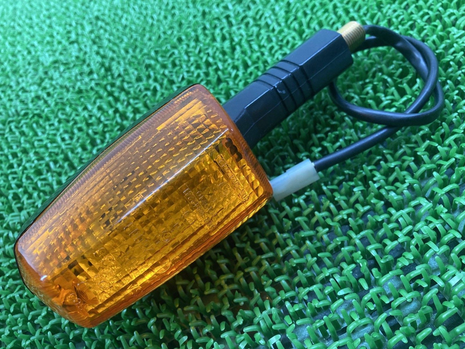 サトルノ350 サトルノ500 ウインカー 右前 左後 0042242 26009 ピアジオ ジレラ サトゥルノ 品薄 eU