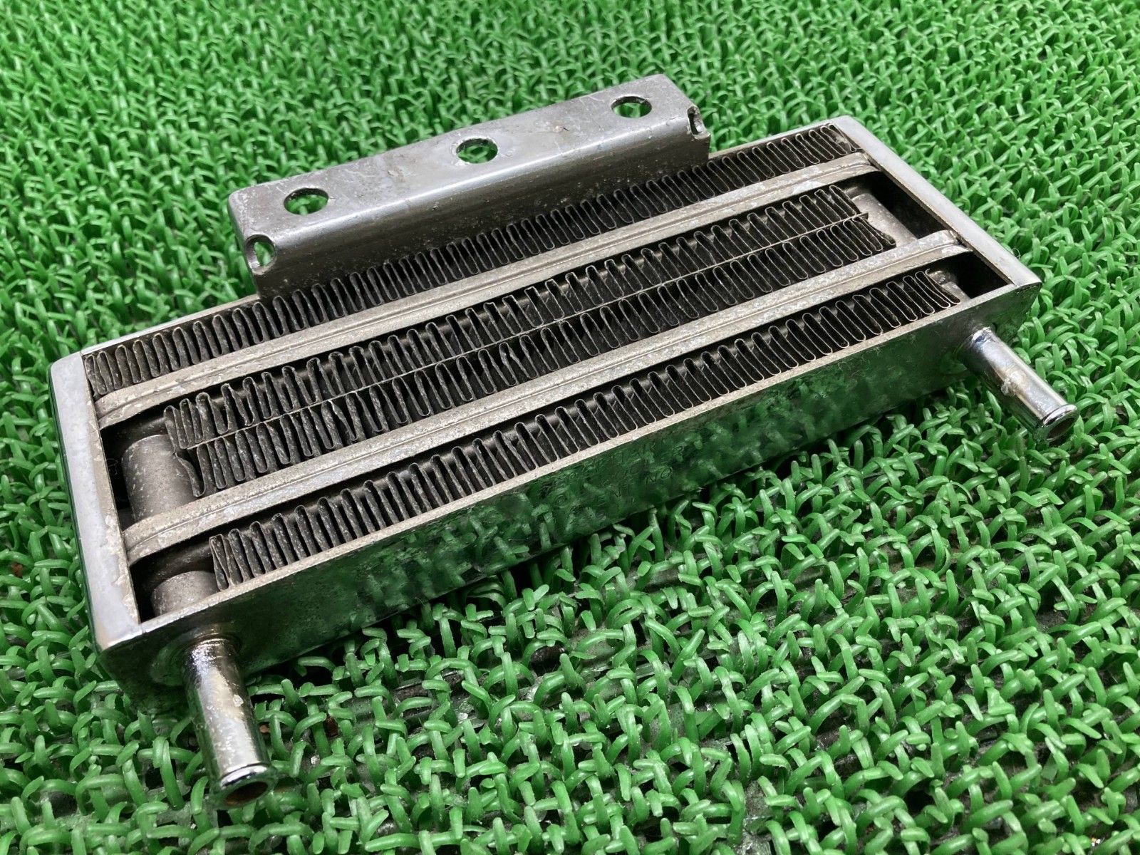 ロックハート オイルクーラー当時物 ハーレー　ショベル ロックハート製ハーレー オイルクーラー 233984 社外 中古 バイク 部品