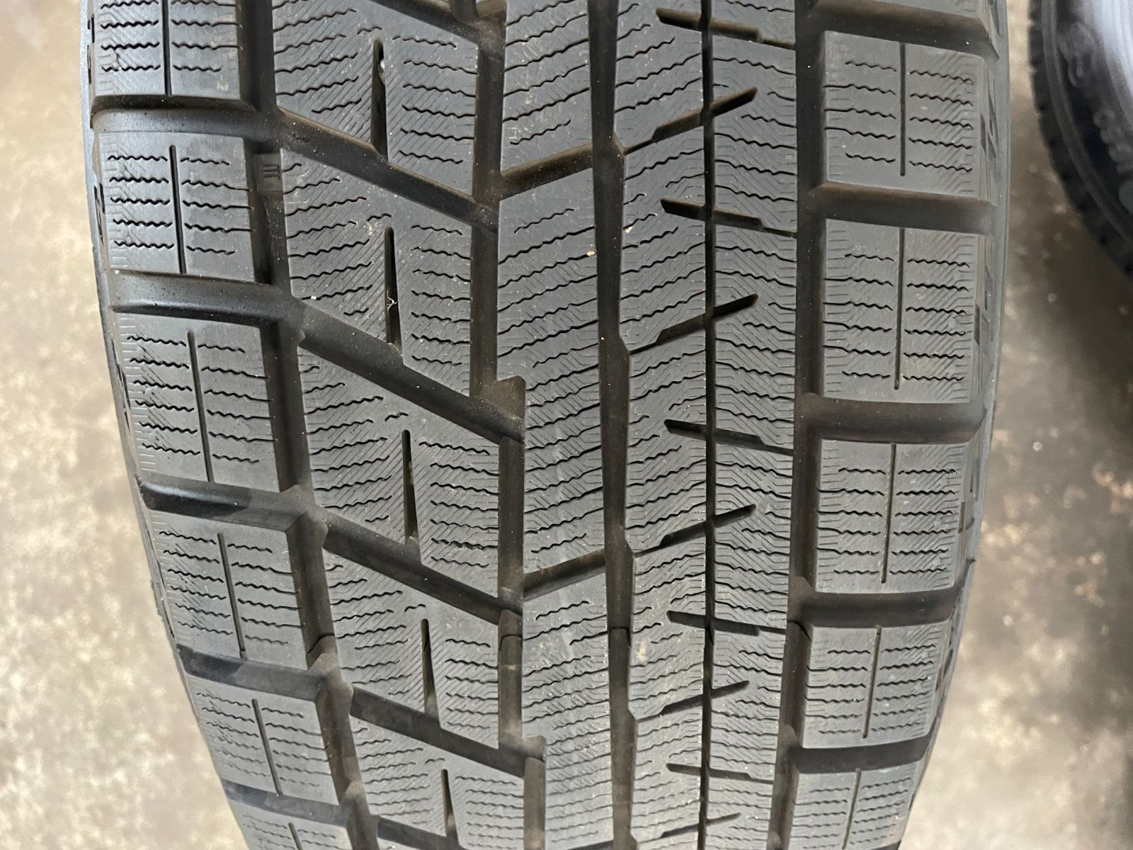  Jeep パトリオット 17インチ 6 5 J H PCD 114 3 39 スタッドレス iceGUARD iG 60 215 R 17 品 4本セット 菅148 17インチ タイヤ ホイールセット