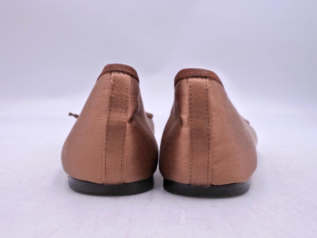 CHARLOTTE OLYMPIA シャーロット オリンピア リップ モチーフ バレエ