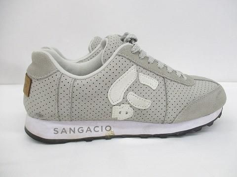 ローカットスニーカー にゅ