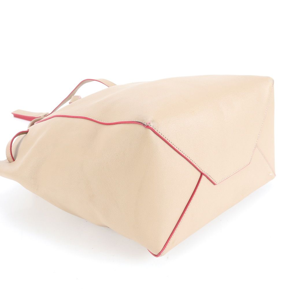 CELINE セリーヌ　トートバッグ　カバファントム　レザー　ベージュ　ロゴ押し CELINE セリーヌ トートバッグ カバファントム レザー ベージュ ロゴ