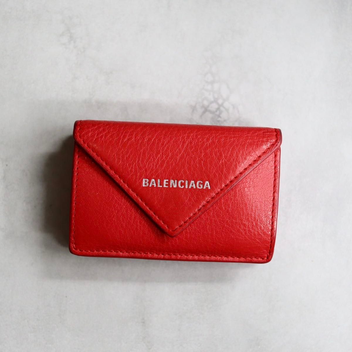 BALENCIAGA レザー 三つ折り財布 レッド 【公式通販】