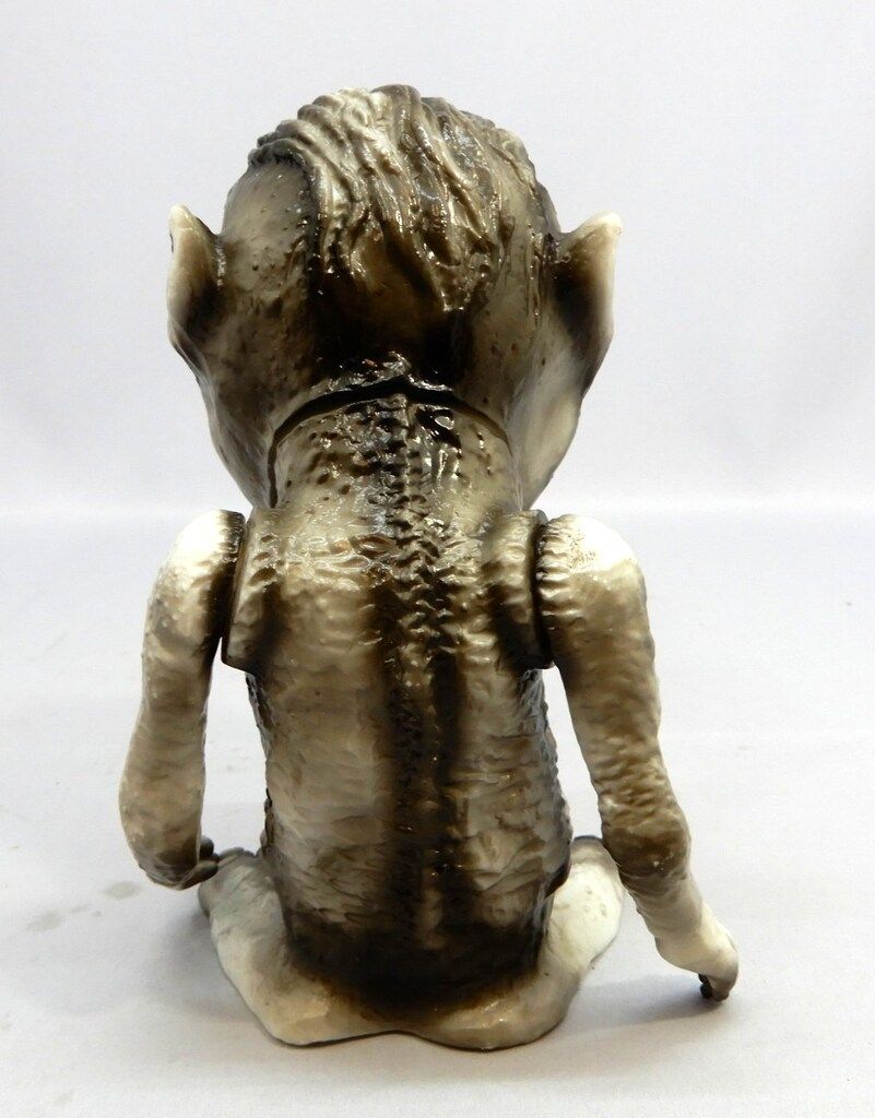 かっこわらい雑貨店 イビツなまあくん 白成型/黒塗装 - メルカリ